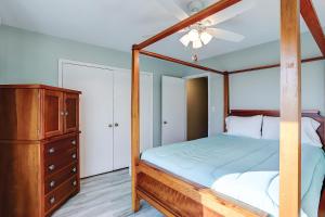 Gallery image of Almost Heaven in Atlantic Beach +14 photos