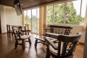 Hotel Campestre La Posada Del Rancho的休息区