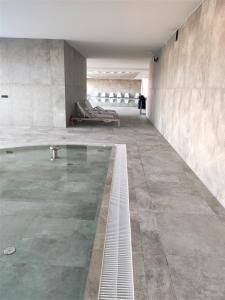 Basen w obiekcie Marina View 15 & SPA lub w pobliżu