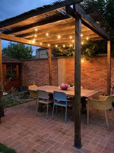 A patio or other outdoor area at Casa Nina, intero appartamento