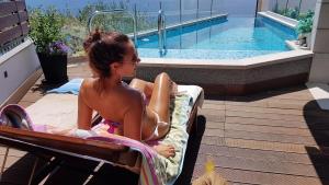 Bazén v ubytovaní Apartments Villa Tomaš alebo v jeho blízkosti