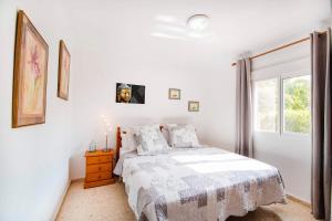 Postel nebo postele na pokoji v ubytování Villa Lucia - AzulenaCalpe + 13 fotografií