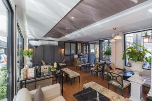 Khu vực ghế ngồi tại Kantary Hills Hotel, Chiang Mai