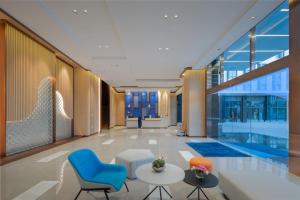 Bazén v ubytování Holiday Inn Express Shunde Daliang by IHG nebo v jeho okolí
