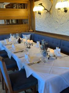 Εστιατόριο ή άλλο μέρος για φαγητό στο Appartements-Restaurant Schwaiger
