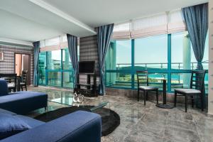 Posezení v ubytování Hotel Primorsko Del Sol