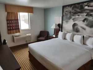 Voodi või voodid majutusasutuse Quality Inn Wenatchee-Leavenworth toas