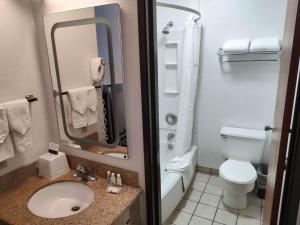 Vannituba majutusasutuses Quality Inn Wenatchee-Leavenworth