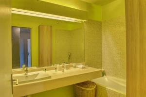 Koupelna v ubytování Superbe appart/ 2ch / 4 pers / Terrasse / vue mer
