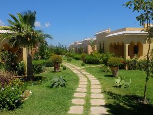 En hage utenfor Les Cyprès