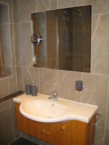 Phòng tắm tại Mühltobelhof