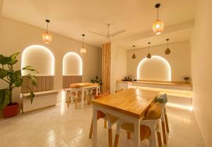 Reštaurácia alebo iné gastronomické zariadenie v ubytovaní Niru Isle Maldives