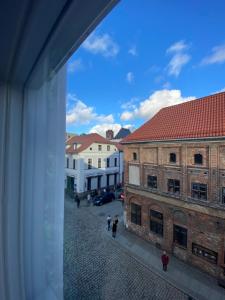 Budova, v ktorej sa apartmán nachádza