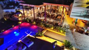 an overhead view of a building with a swimming pool at Dreamer Beach Club in San Andrés