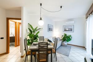 Zona d'estar a [CANTU-COMO] WiFi, Design & Relax