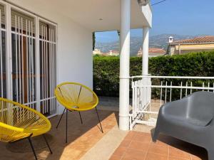 A balcony or terrace at Ca la Mercè