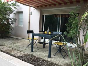 Fotografia z galérie ubytovania Bel appart neuf, terrasse , parking, plage à 400 m v destinácii La Rudelière