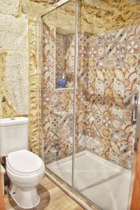 A bathroom at Pazo da Fonte en A Costa da Morte