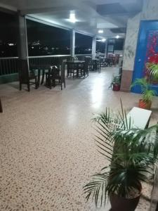 Ristorante o altro punto ristoro di Sang Yoo Mountain View Tagaytay Bed and Breakfast - Taal Lake View