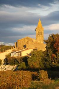 Fotografia z galérie ubytovania Gîte avec Piscine Proche de Carcassonne v destinácii Couffoulens