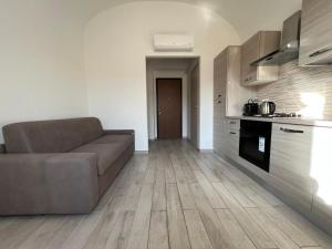 Η κουζίνα ή μικρή κουζίνα στο AIR σϝ HOME Aραɾƚɱҽɳƚ ᴠᴇʀᴅɪ