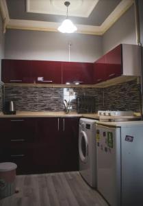 Cuina o zona de cuina de Kalmuk Apartment Hotel