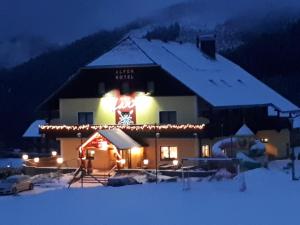 Obiekt Alpenhotel & Aparthotel Lanz zimą