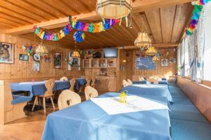 Veitingastaður eða matsölustaður á Hotel Gasthof Weiherbad