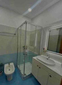 Lovely modern apartment in Durrës - Image 7