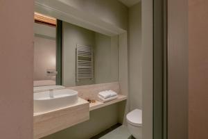 Bagno di Design apartment with private pool in Campo dei Fiori