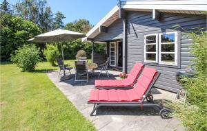 Zahrada ubytování 2 Bedroom Awesome Home In Samsø