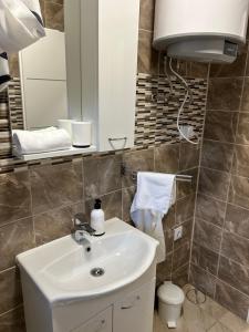 Kúpeľňa v ubytovaní Apartmani "Stari Grad - Samobor"