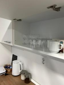 Kuchyňa alebo kuchynka v ubytovaní Apartmani "Stari Grad - Samobor"