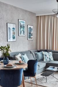 Część wypoczynkowa w obiekcie ŻOLI STORK APARTMENTS - Hubnera 1