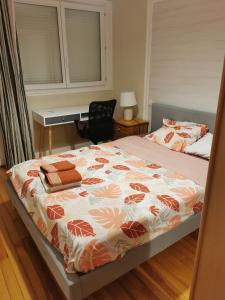 Cama ou camas em um quarto em Velay cocon appartement 4 chambres avec vue sur les monuments