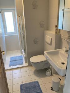 Bilik mandi di Ferienwohnung Hasenkamp 15