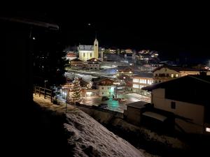 Fotografia z galérie ubytovania Ferienhaus Dorfblick v destinácii Außervillgraten + 16 fotografií