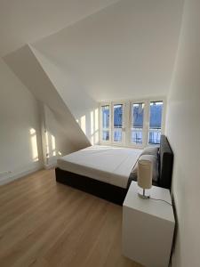 Fotografia z galérie ubytovania Upscale 80m2 2 Bedroom Apartment Near Champs Elysees v Paríži