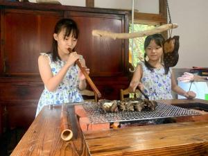 Hosté ubytování 佐渡島に残る築130年の伝統的な古民家｜東夢