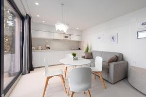 Gallery image of Rosa del Mar Maisonette 4* in Mošćenička Draga +21 photos