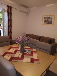Posedenie v ubytovaní Apartment in Lopar with sea view, terrace, washing machine 593-4