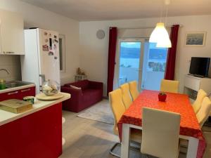 Kuchyň nebo kuchyňský kout v ubytování Island Šolta Comfort apartment Modesty