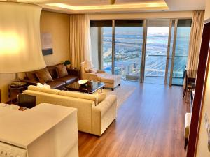 迪拜SuperHost EMAAR Residences Fashion Avenue - Address Dubai Mall的相册照片