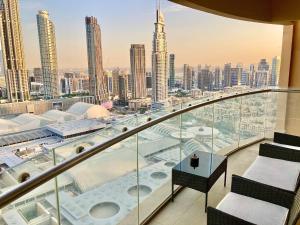 迪拜SuperHost EMAAR Residences Fashion Avenue - Address Dubai Mall的相册照片