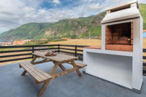 Nespecifikovaný výhled na hory nebo výhled na hory při pohledu z apartmánu
