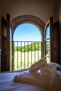 Ένα ή περισσότερα κρεβάτια σε δωμάτιο στο Exclusive Villa with pool Borgo Pian di Sala