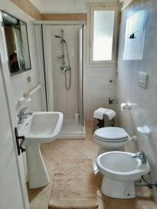 Foto dalla galleria di Nonna Teresa a Surbo Altre 4 foto