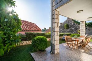 Vonkajšia záhrada v ubytovaní Villa Vista Old Town