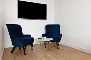 Televiisor ja/või meelelahutuskeskus majutusasutuses Best Western Hotell Lerdalshoejden