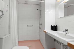 Vannituba majutusasutuses Best Western Hotell Lerdalshoejden